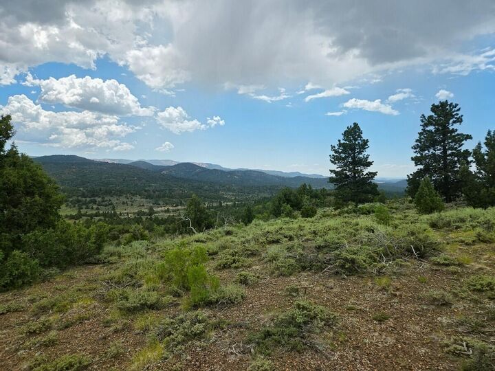 Property Photo: W Silverado Ridge UT 84762