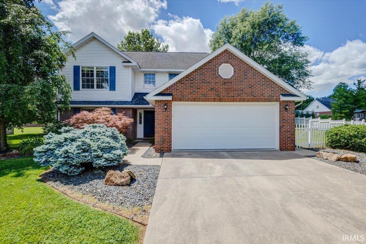Property Photo: 165 Robin Ct Court IN 47546