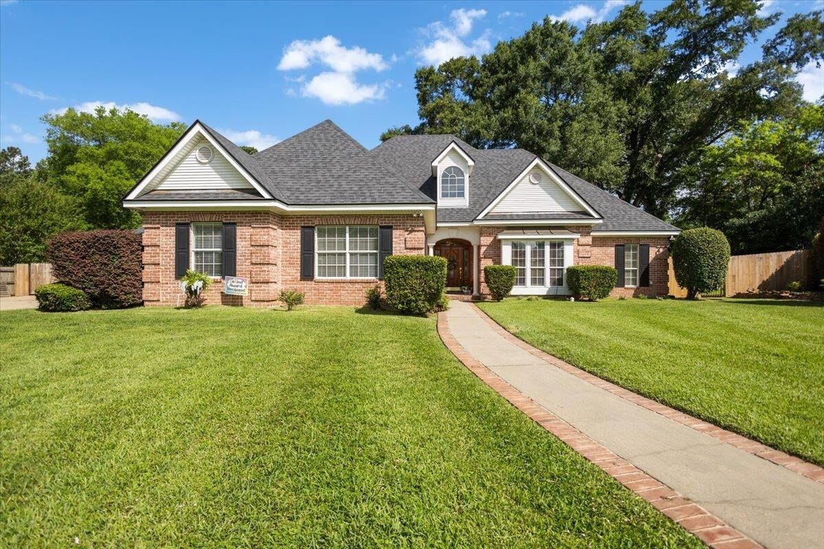 Property Photo: 913 University Dr. TX 75633