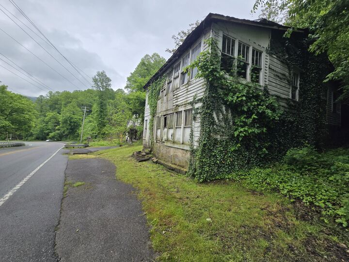 Property Photo: 00 Ky 66/Hendron Hill KY 40902