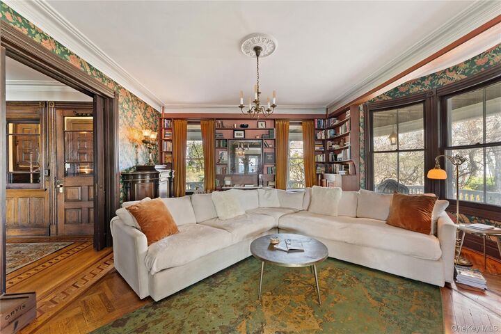 Property Photo:  28 Hamilton Avenue  NY 10562 