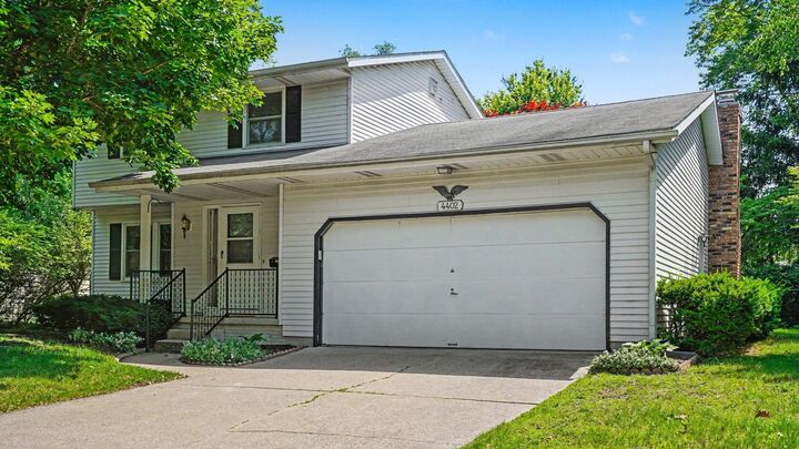Property Photo: 4402 Robinhood MI 48642