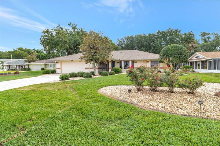 Property Photo:  21830 King Edward Court  FL 34748 