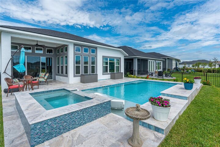 Property Photo: 268 Mosaic Boulevard FL 32124