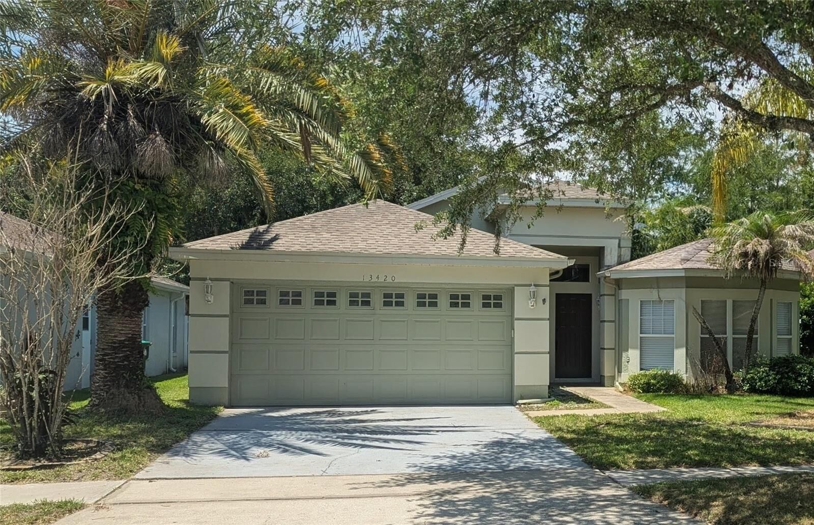Property Photo:  13420 Heron Cove Drive  FL 32837 