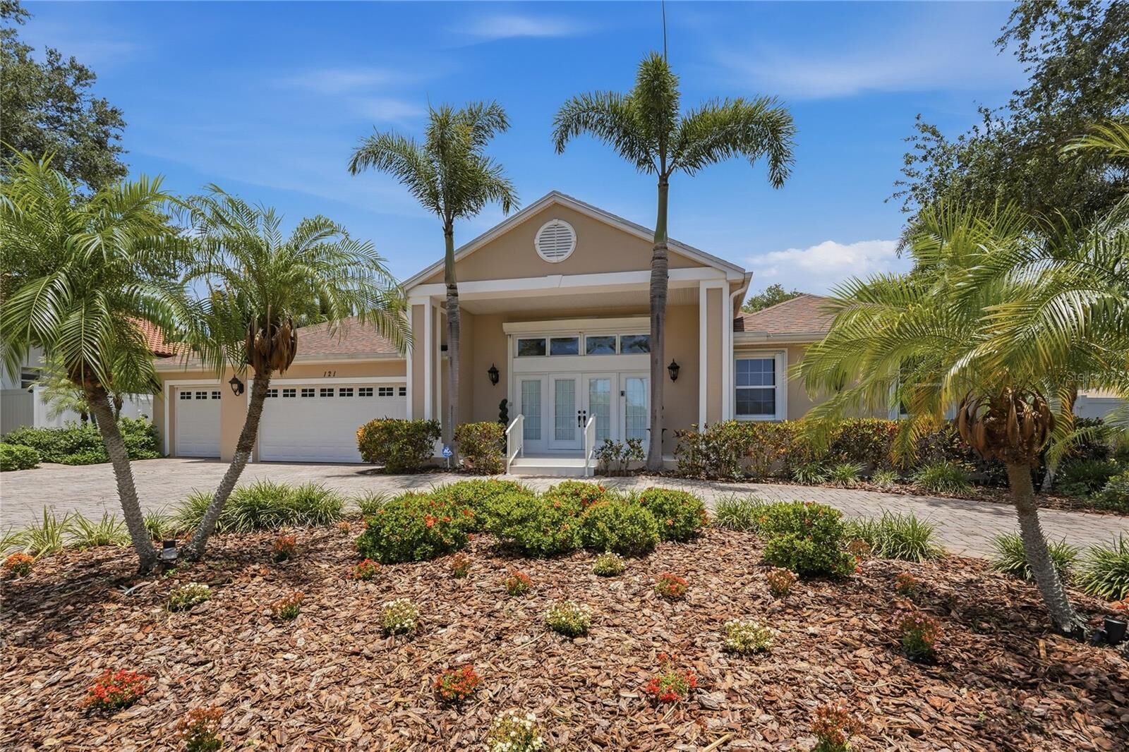 Property Photo: 121 Harbor View Lane FL 33770