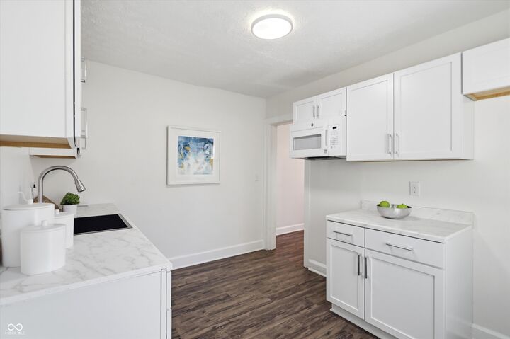Property Photo: 2255-2257 N Parker Avenue IN 46218
