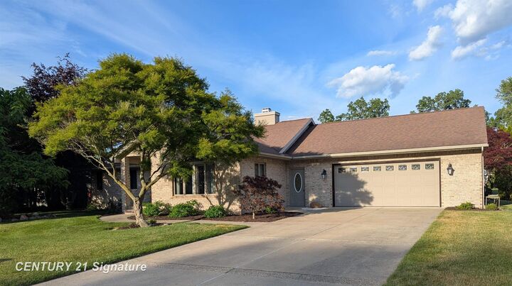 Property Photo: 804 Frost Drive MI 48706