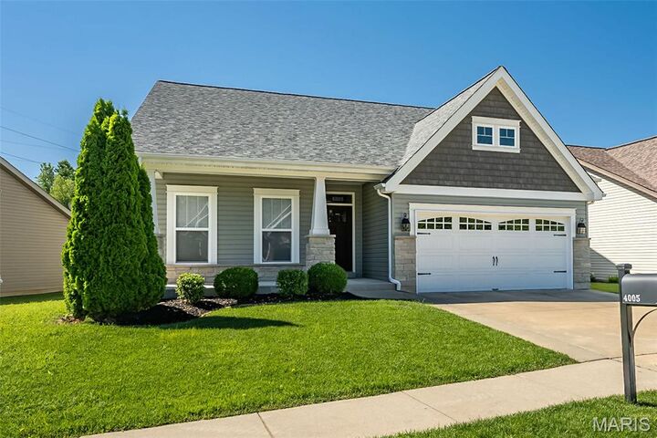 Property Photo:  4005 Hathaway Place  MO 63304 