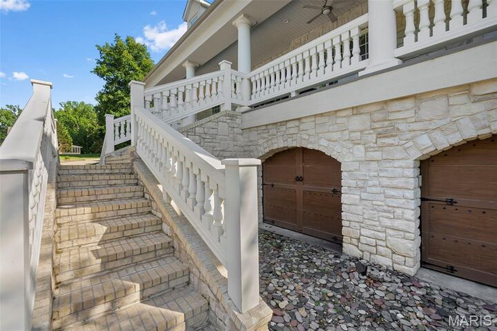 Property Photo:  1001 Wolf Lane  MO 63701 