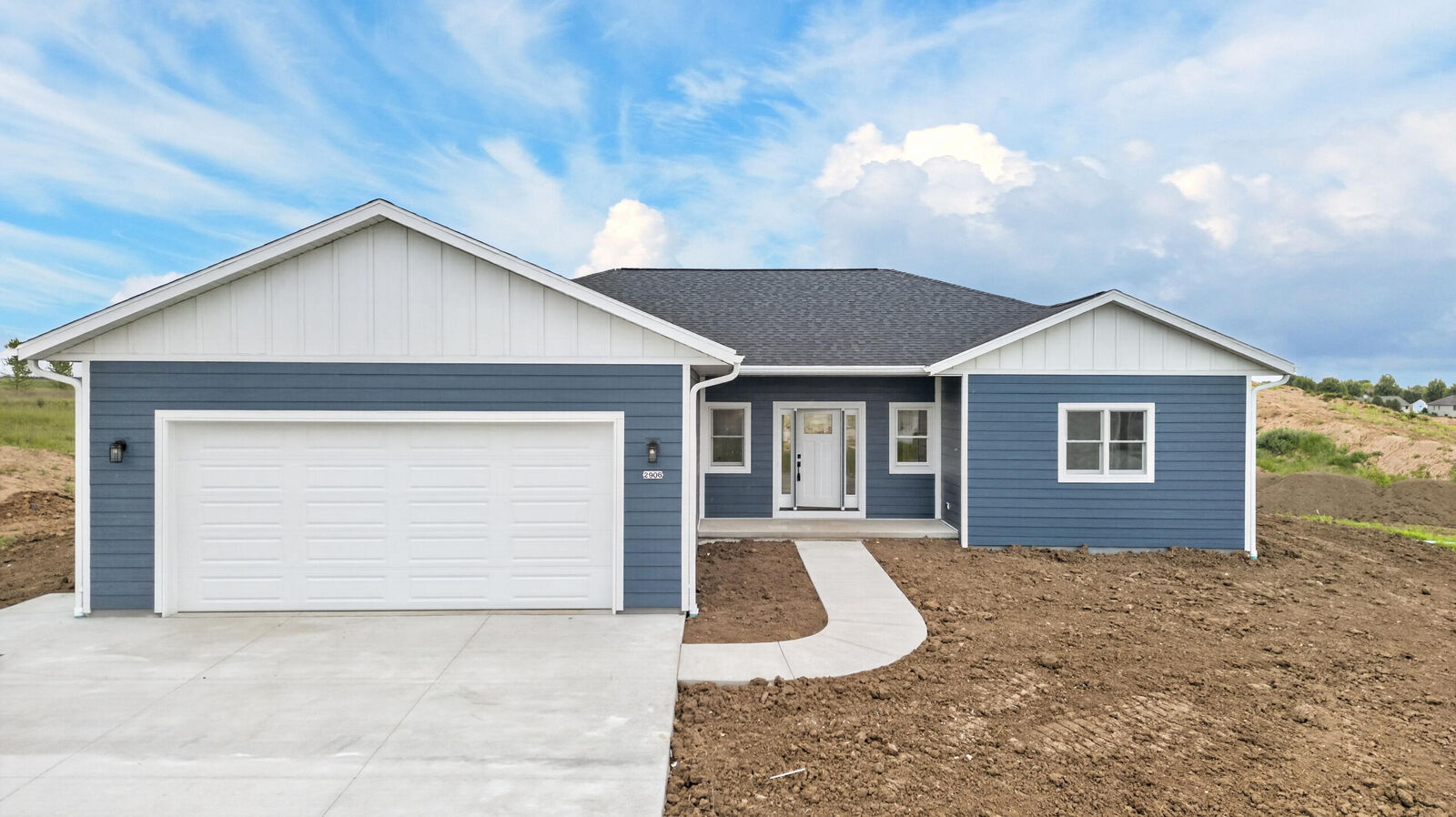 Property Photo: 2906 Stonebrook Dr WI 53081
