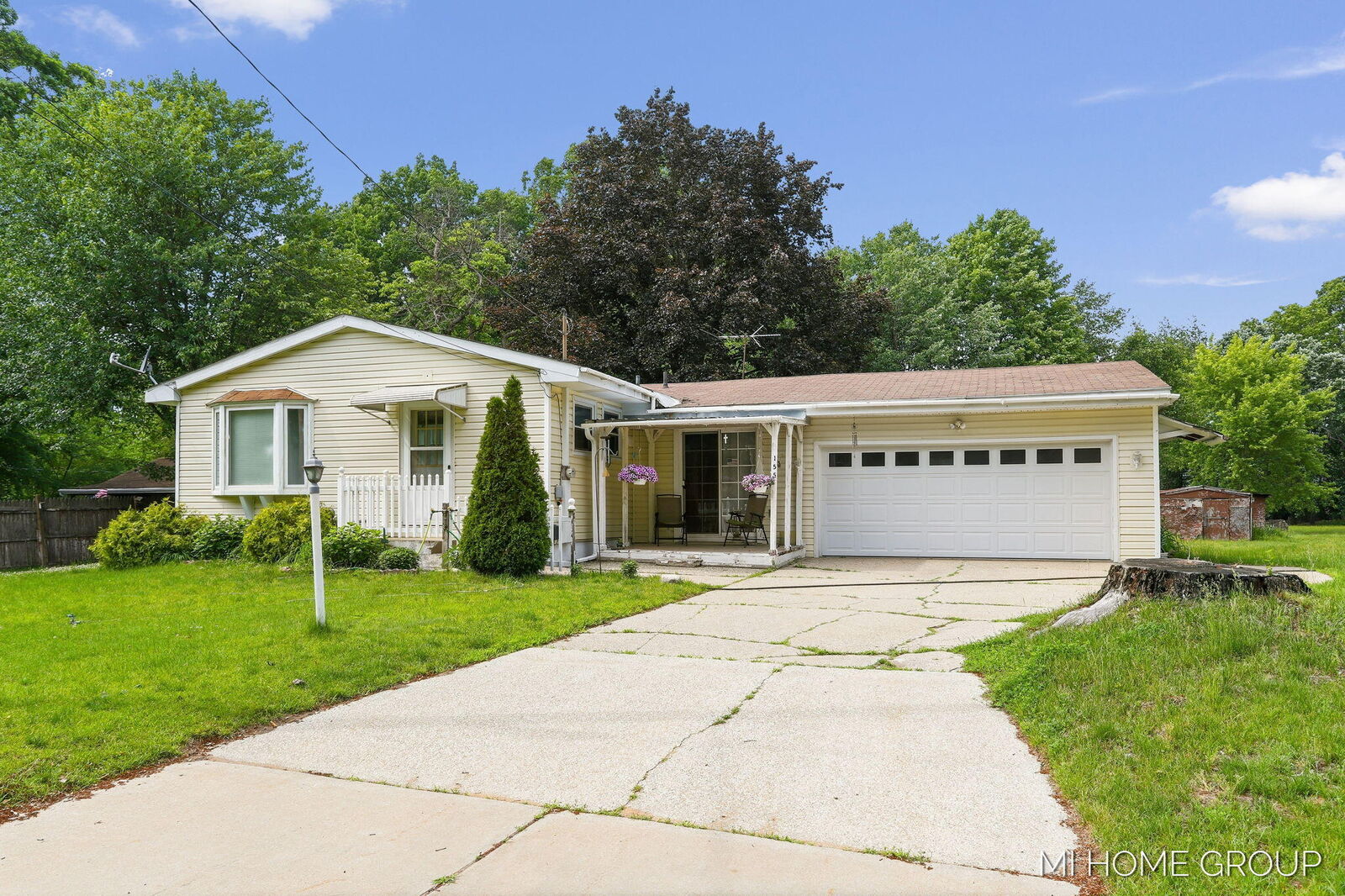 Property Photo: 155 Burke Avenue MI 49424