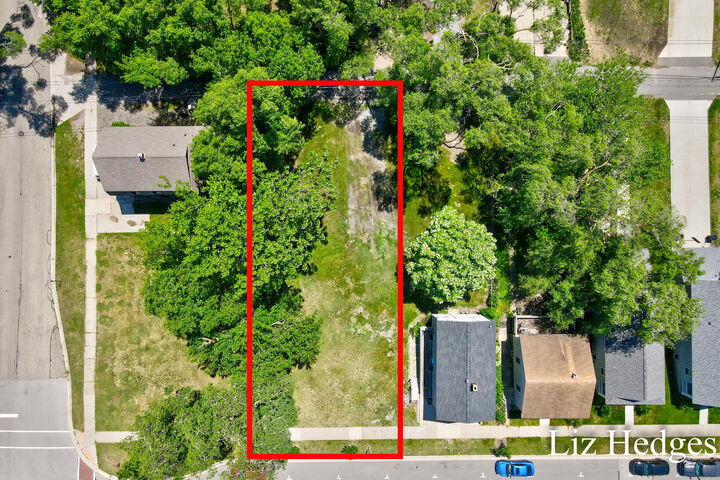 Property Photo:  471 W Muskegon Avenue  MI 49440 