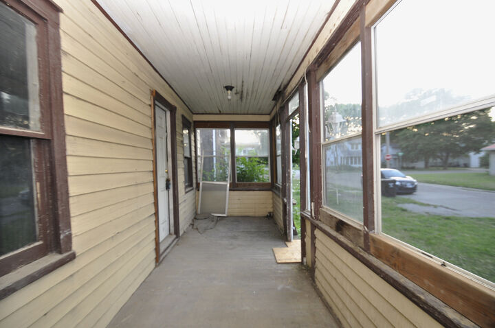 Property Photo: 919 Webster Street IL 61350