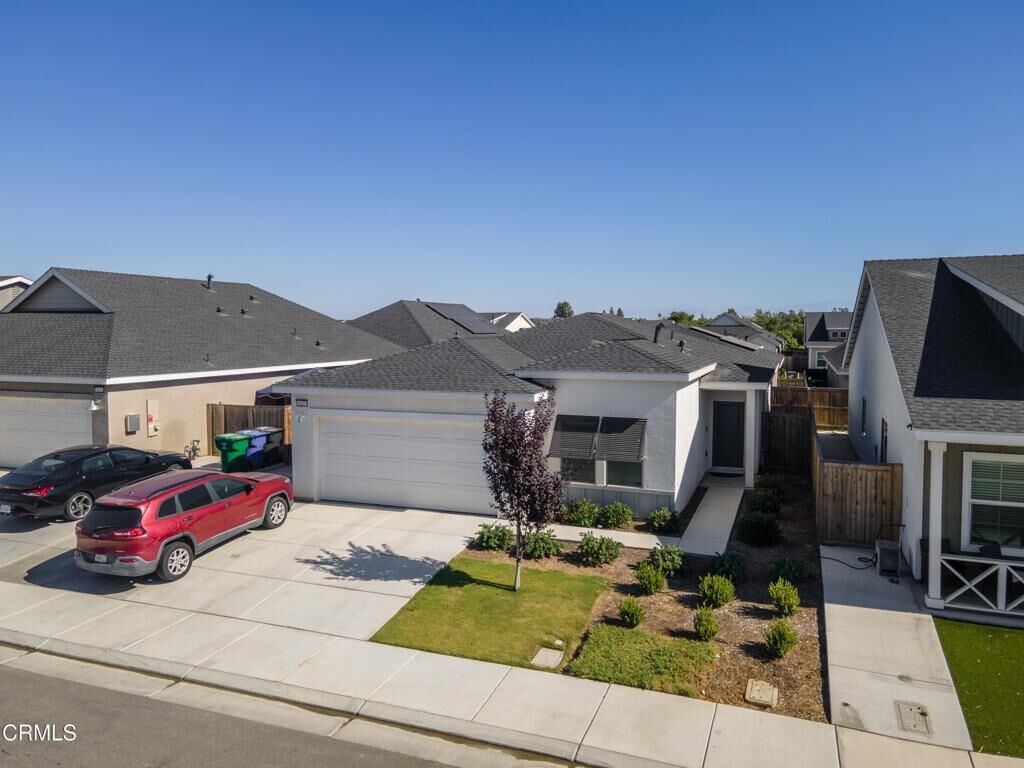 Property Photo:  9627 Maple Terrace Lane  CA 93263 