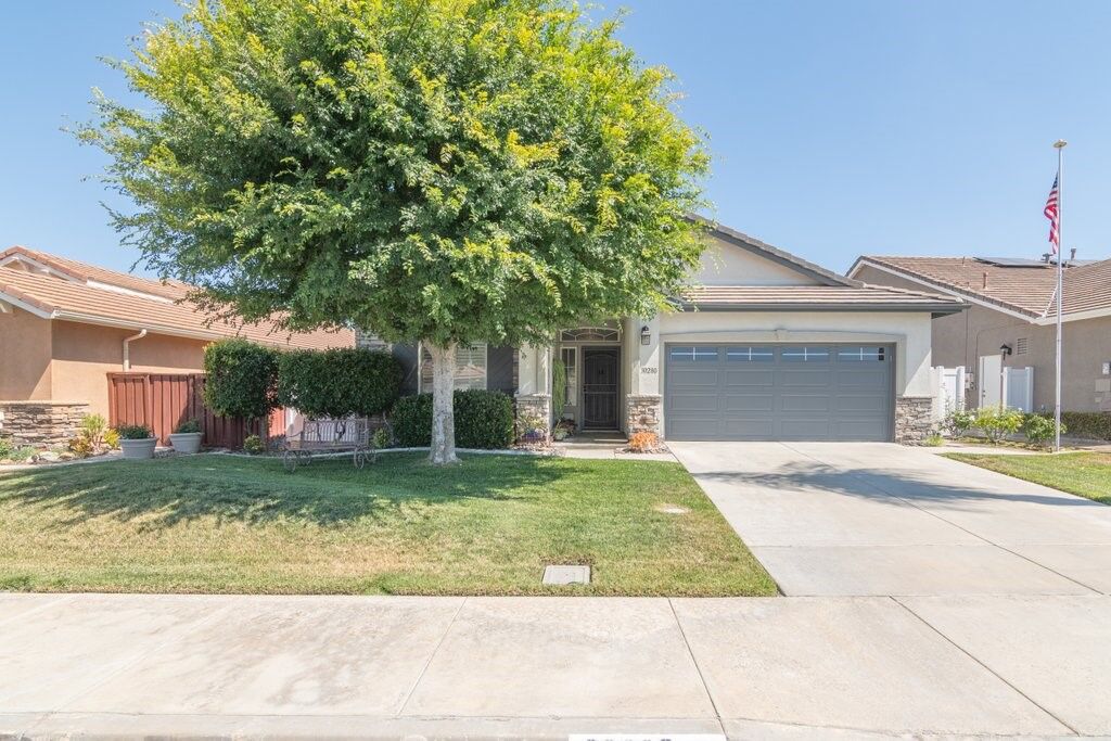 Property Photo: 30280 Mondavi CA 92563