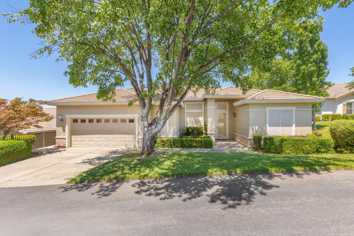 Property Photo: 2428 Cody Ct CA 95765