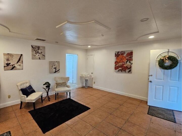 Property Photo:  2589 Altos Avenue  CA 95815 