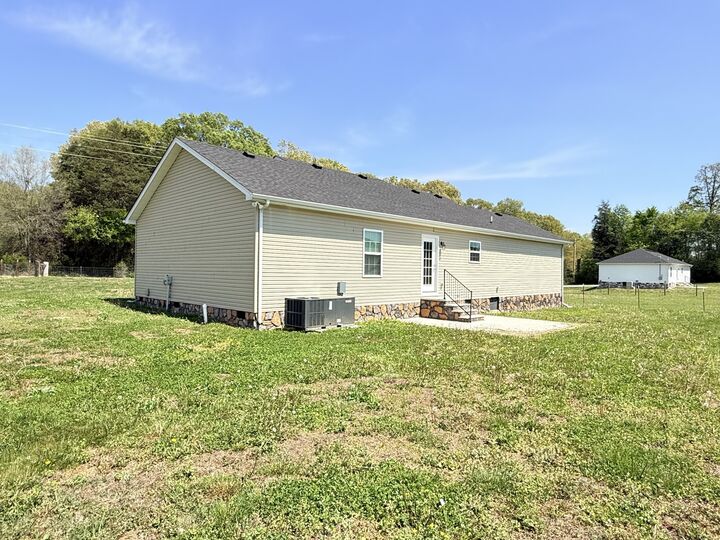 Property Photo:  1151 Hurricane Rd  TN 37388 