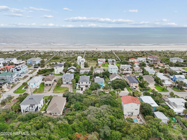 Property Photo: 5139 Medoras Avenue FL 32080