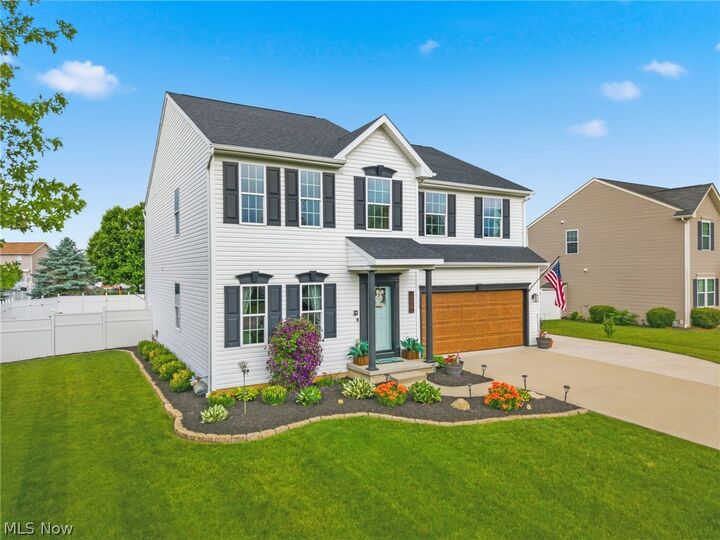 Property Photo:  8095 Middlebranch Avenue NE  OH 44652 