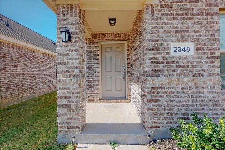 Property Photo: 2348 Evening Stone Drive TX 76227