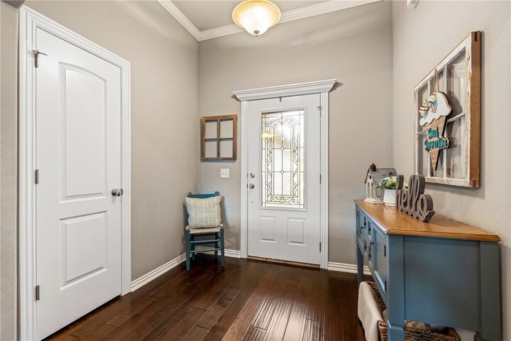 Property Photo: 4002 SW Flatrock Cove AR 72713