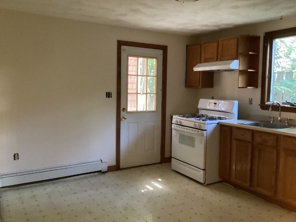 Property Photo:  490 Cambridge St 1  MA 02141 