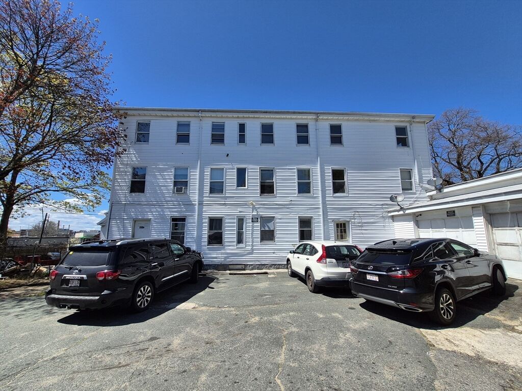 Property Photo:  155R Washington St 3  MA 01960 