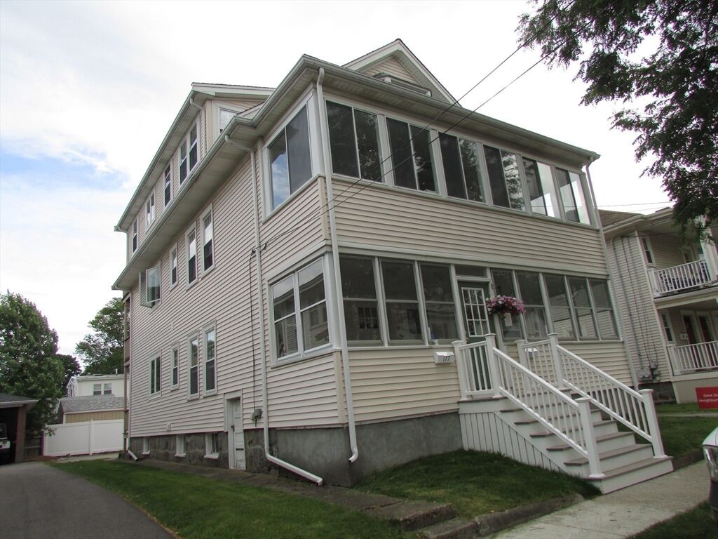 Property Photo:  115 East Elm Avenue 115  MA 02170 