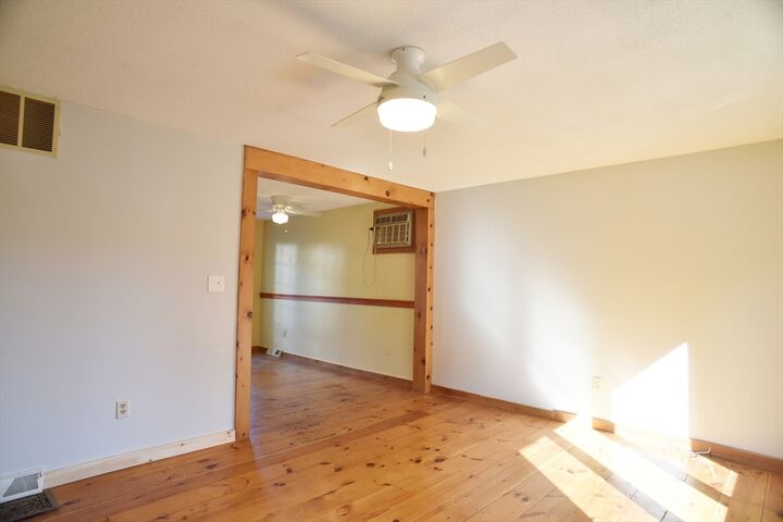 Property Photo:  43 Dale 43  MA 01832 