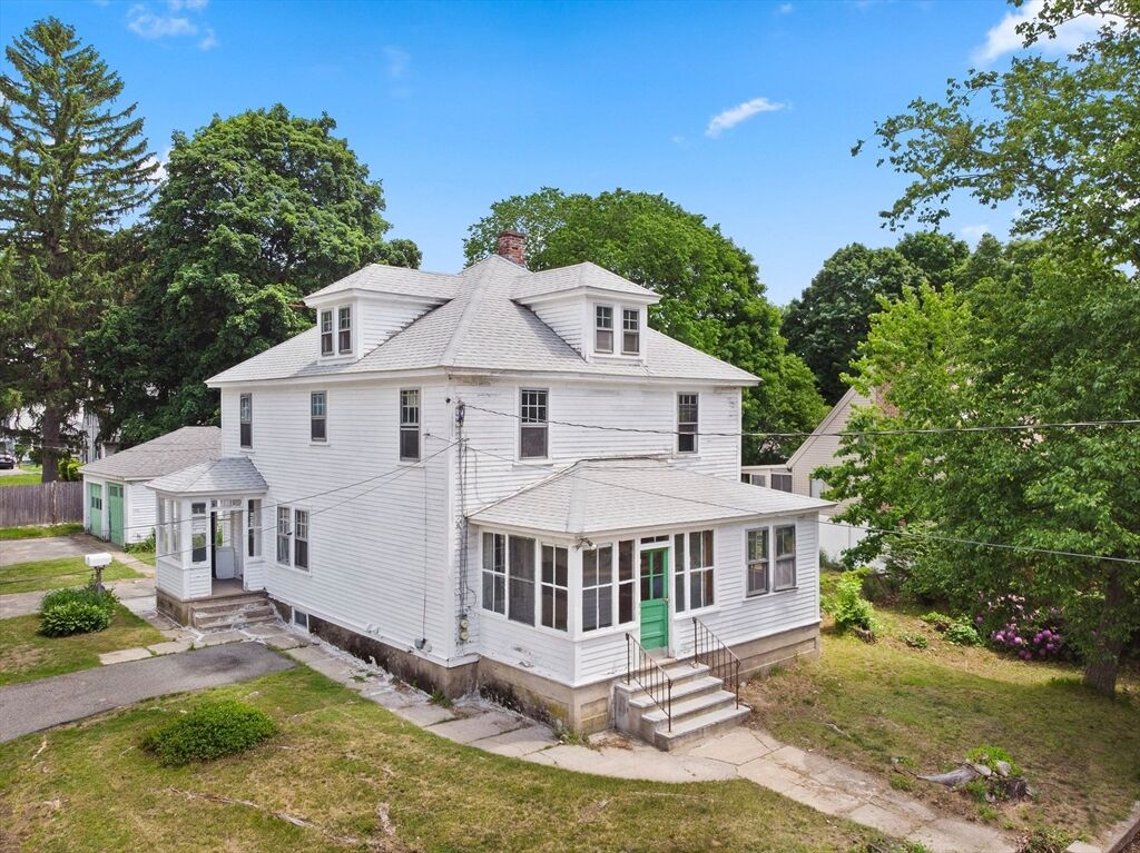 Property Photo:  104 Great Rd  MA 01754 