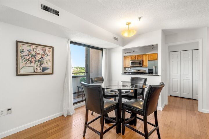 Property Photo: 147 Kelton St 704 MA 02134