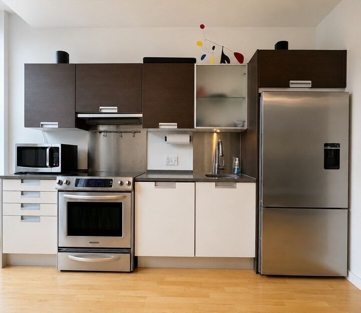 Property Photo:  346 Congress St 413  MA 02210 