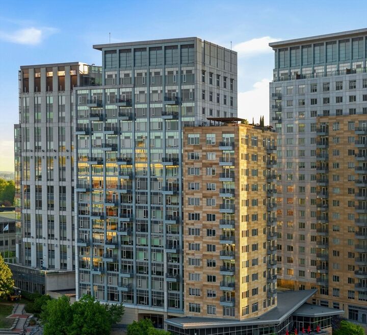 Property Photo:  200 Exchange St 917  RI 02903 