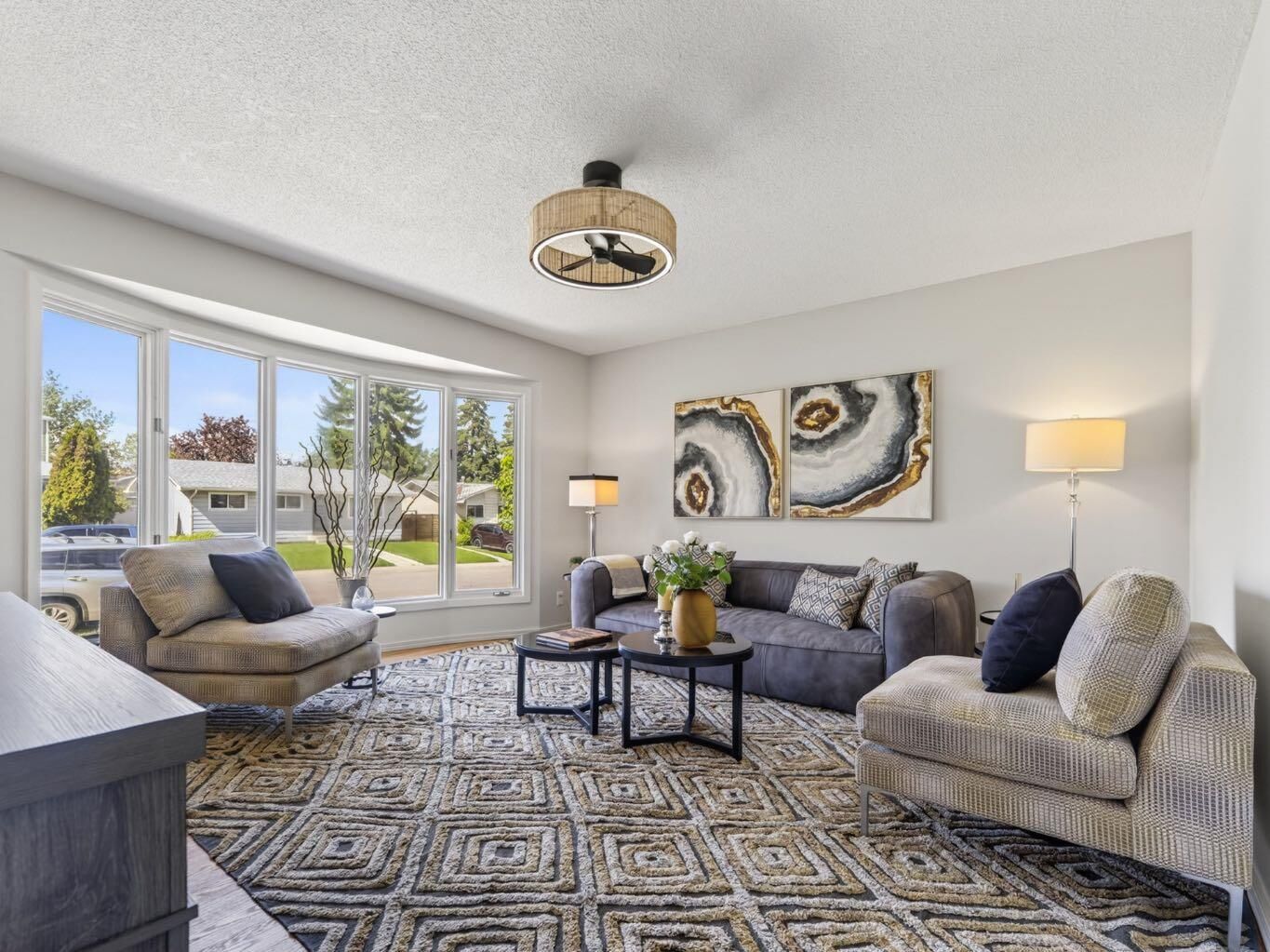 Property Photo: 847 Raynard Crescent SE AB T2A 1X6