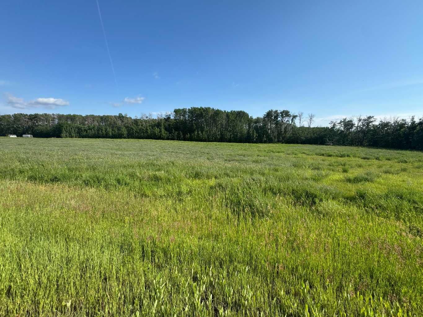 Property Photo: NW-36-70-7-W6 Part Of NW Lot 5 AB T8W 5C7