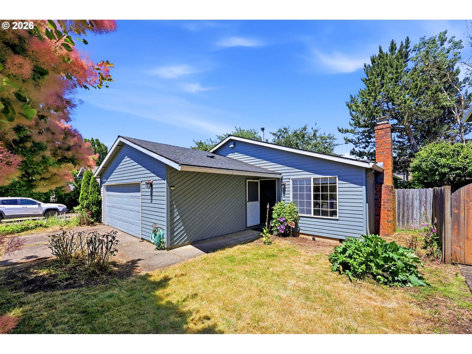 Property Photo: 6145 SE Grant St OR 97215