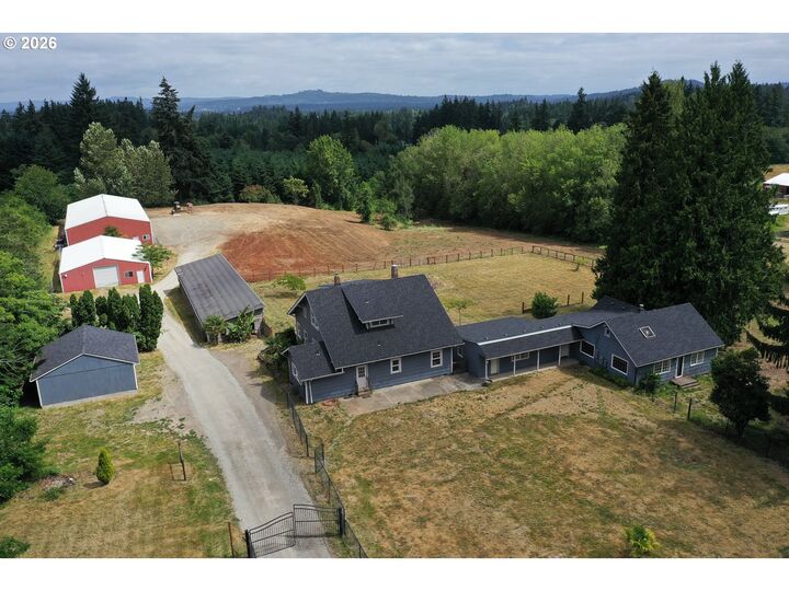 Property Photo: 7975 SW Norwood Rd OR 97062