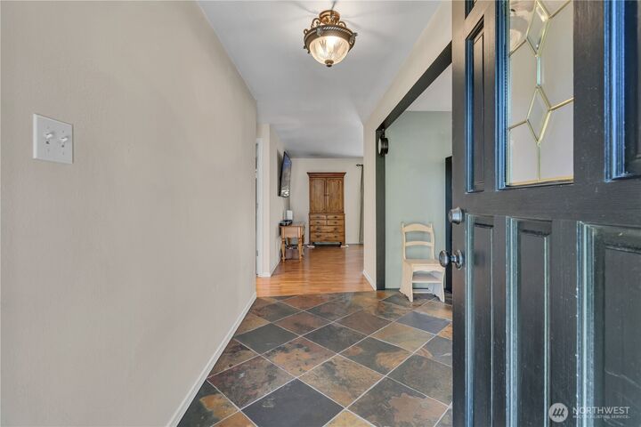 Property Photo: 2011 S 292nd Street WA 98003
