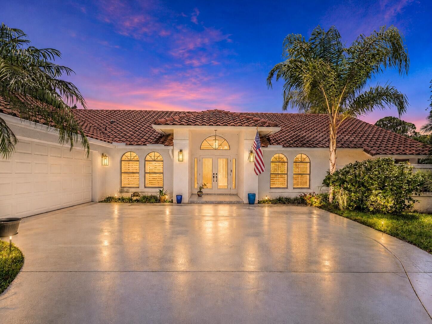 Property Photo:  1488 SE Colony Way  FL 33478 