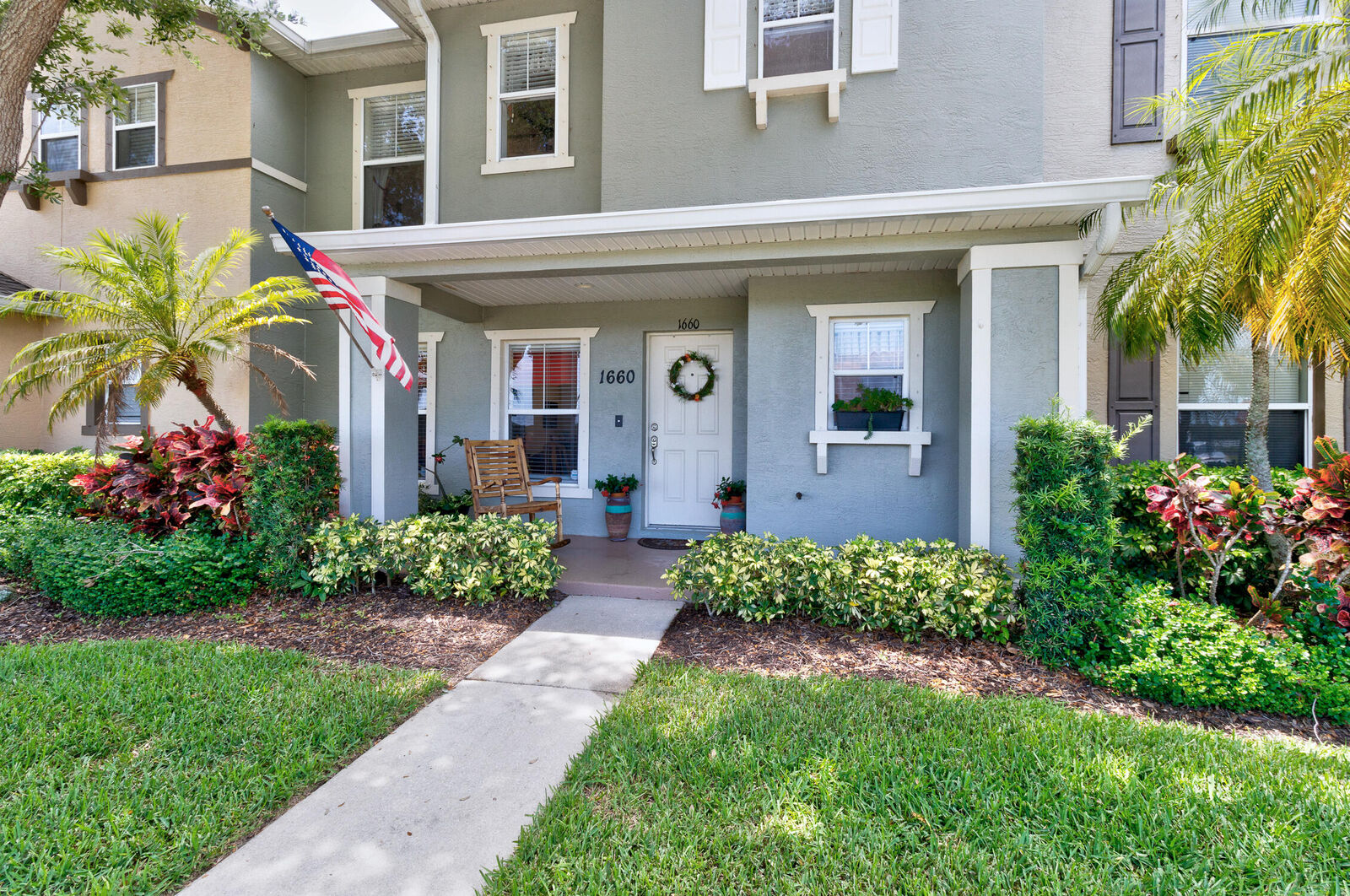 Property Photo:  1660 Pointe W Way  FL 32966 