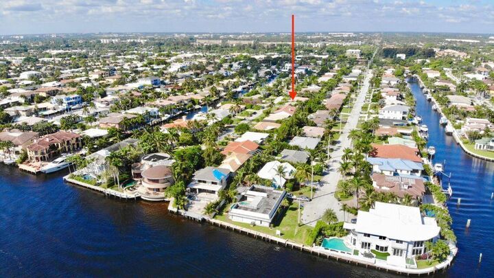 Property Photo:  831 Berkeley Street  FL 33487 