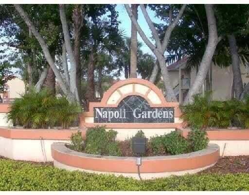 Property Photo: 1005 Coral Club Drive 1005 FL 33071