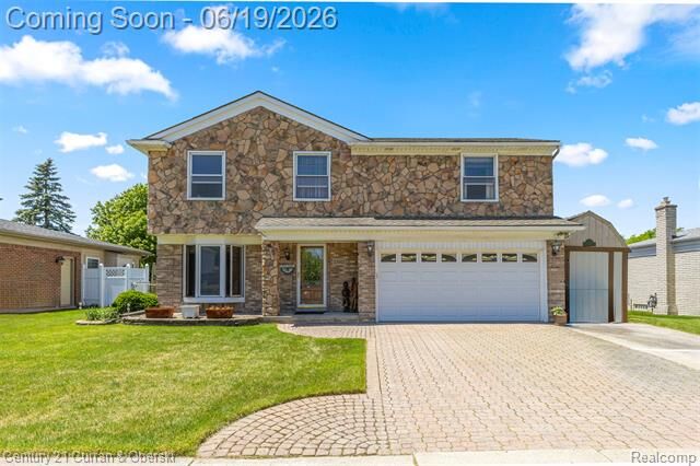 Property Photo:  23312 E Fairway Drive  MI 48183 