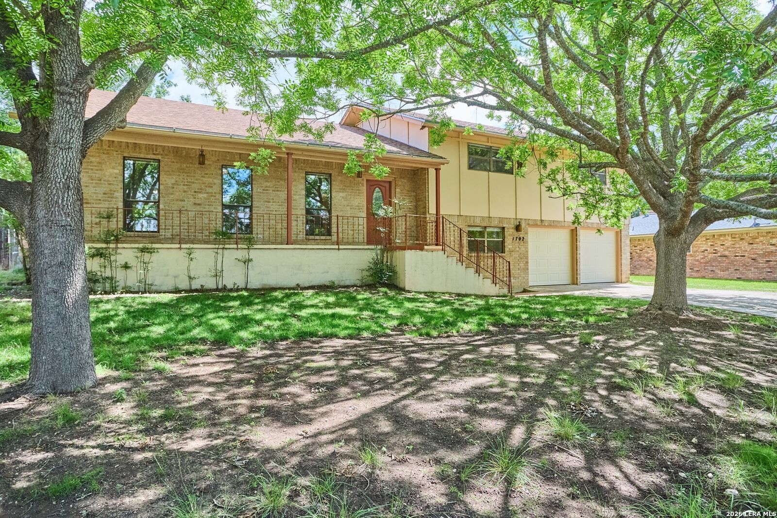 Property Photo:  1702 Susan Drive  TX 78028 