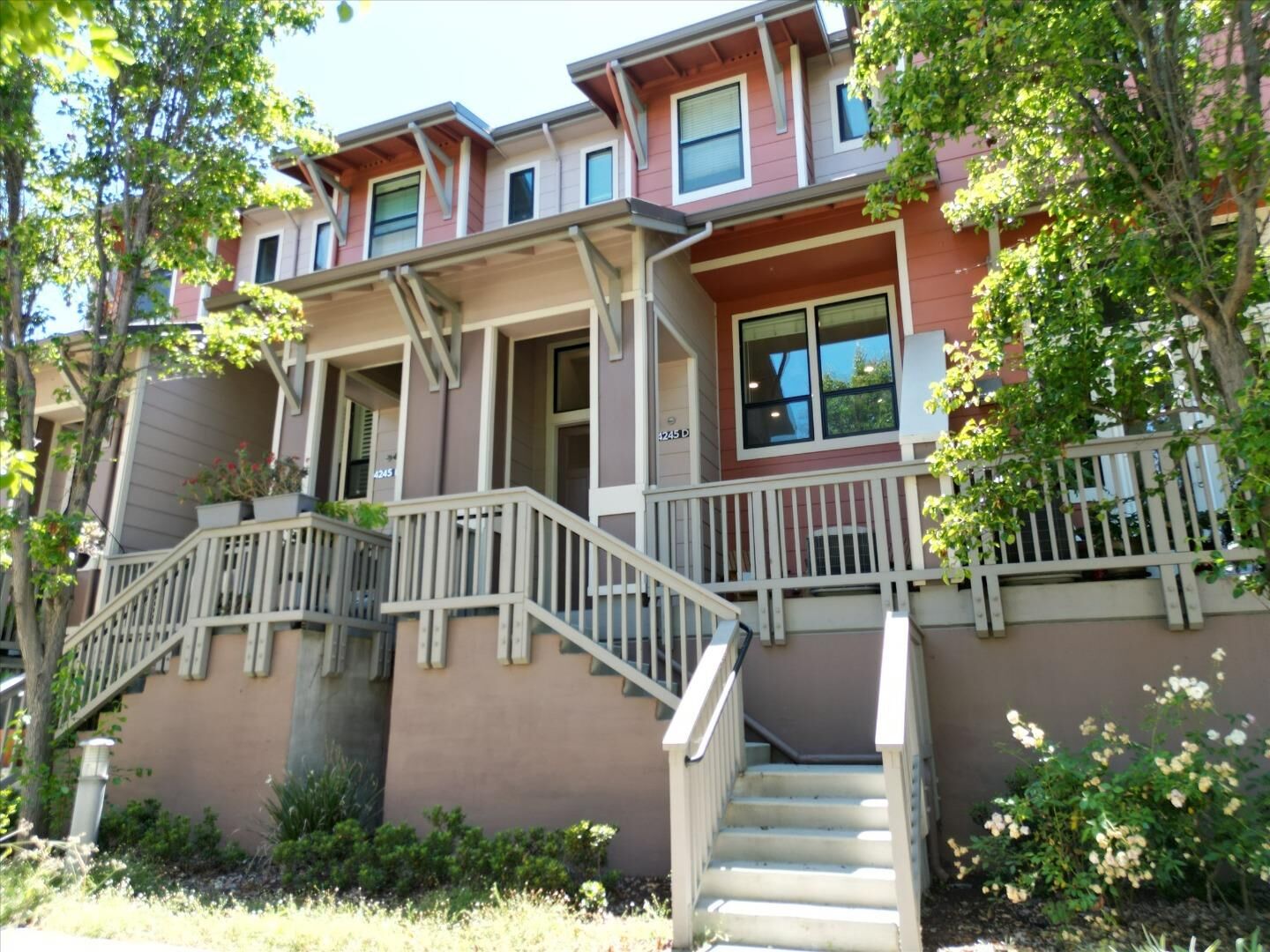 Property Photo:  4245 Rickeys Way D  CA 94306 