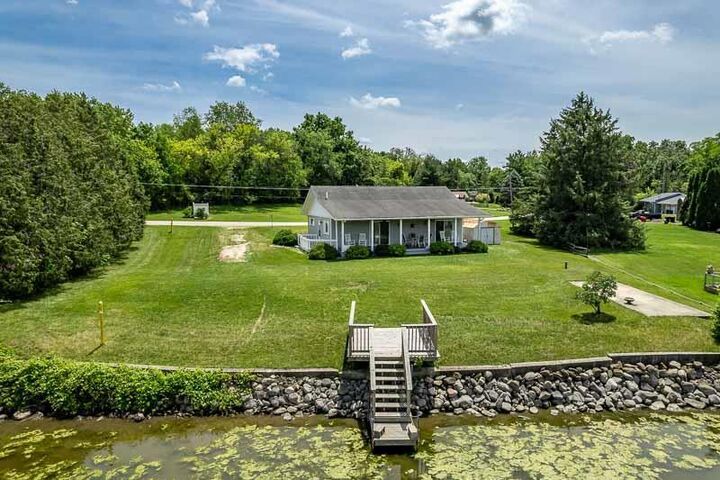 Property Photo:  9093 N Arrowhead Shores Road  WI 53524 