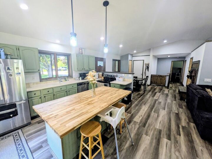 Property Photo:  N7590 Island Drive  WI 53954 
