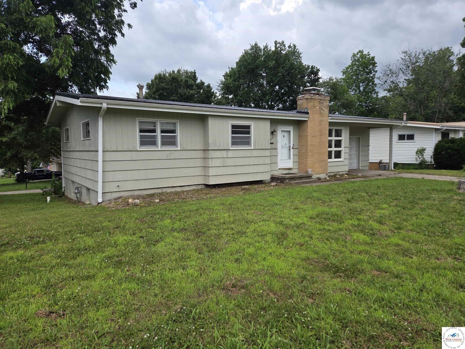 Property Photo: 1112 Montserrat Park MO 64093